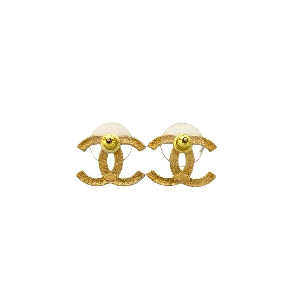 CHANEL Pink Logo Earrings - Picture 4 of 4